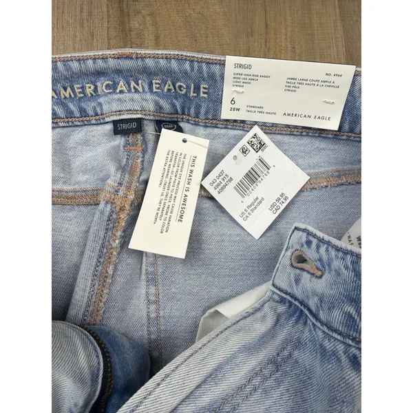 American Eagle Super High-Rise Baggy Wide Leg Ankle Jean Light Wash Distressed 6 - Image 2