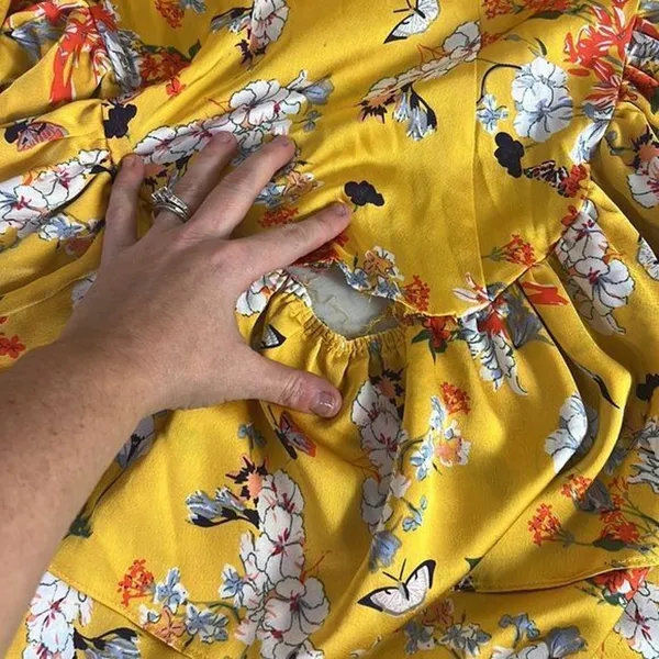 RTR Bronx and BancoNarciss Dress Sz Medium Yellow Floral asymmetrical ruffle - Image 11
