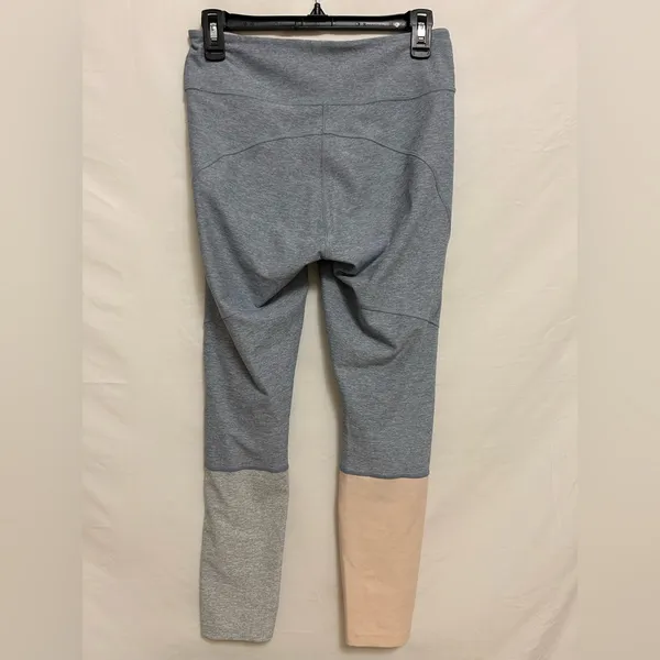Outdoor Voices Colorblock‎ Leggings Size Medium - Image 5