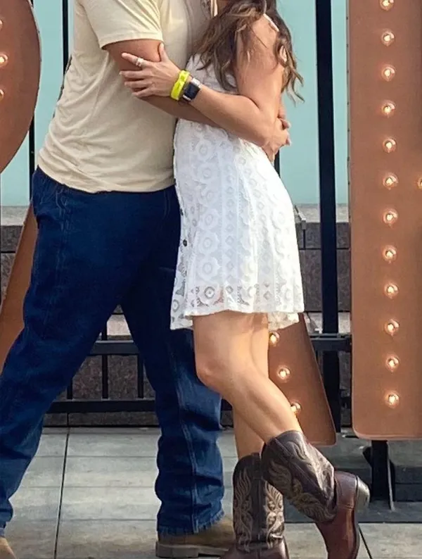 Aeropostale // off white lace dress - Image 3