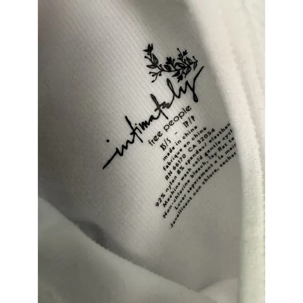 Free People Intimately White Ribbed Racerback Cropped Tank Top Women’s size XS/S - Image 5