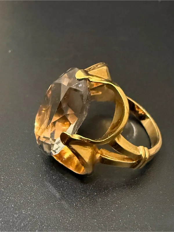 Vintage 18KT Electroplated Gold Oval Smoky Quartz Glass Cocktail Ring Size 4 - Image 7