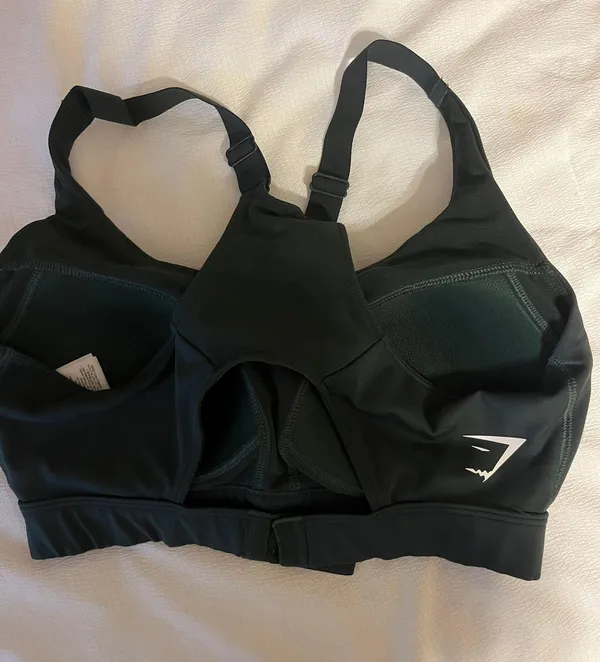 Gymshark Army Green Sports Bra - Image 2