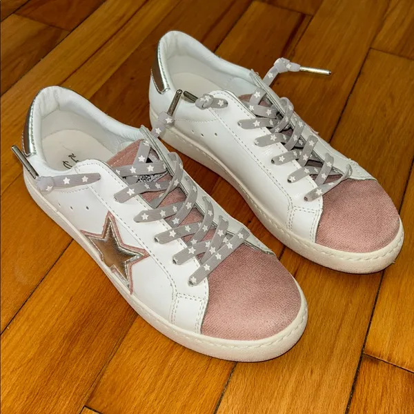 Vintage Havana White and Blush Pink Sneakers - Image 3