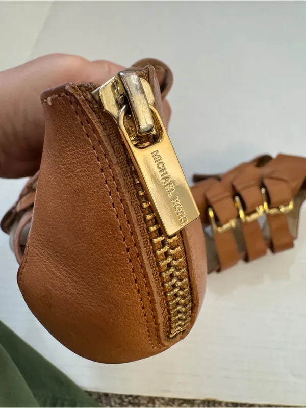 Michael Kors Tan Leather Strappy Buckle Kitten Heels Womens 6.5 Y2K Dressy - Image 2