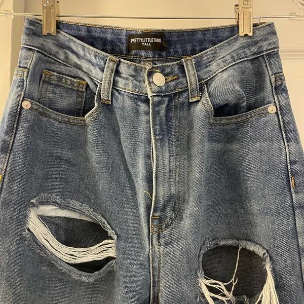 PrettyLittleThing Ripped High Waist Split Hem Jeans, Blue, Size 2 Tall, EUC - Image 10