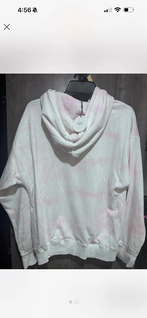 Sweater White Size L - Image 2