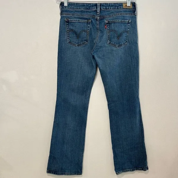 Levi’s 518 Low Bootcut Jeans Women’s Size 8 Medium Blue Denim - Image 2