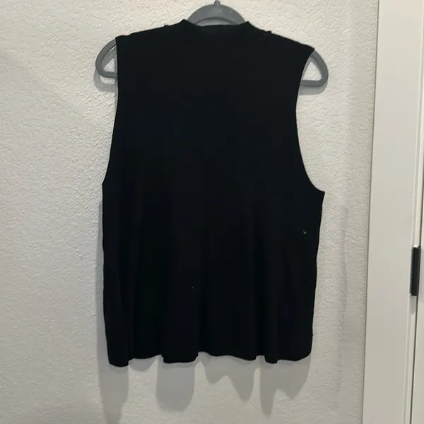 Loft‎ Black Sweater Tank - Stylish, Soft, and Cozy Fall Essential - Image 5