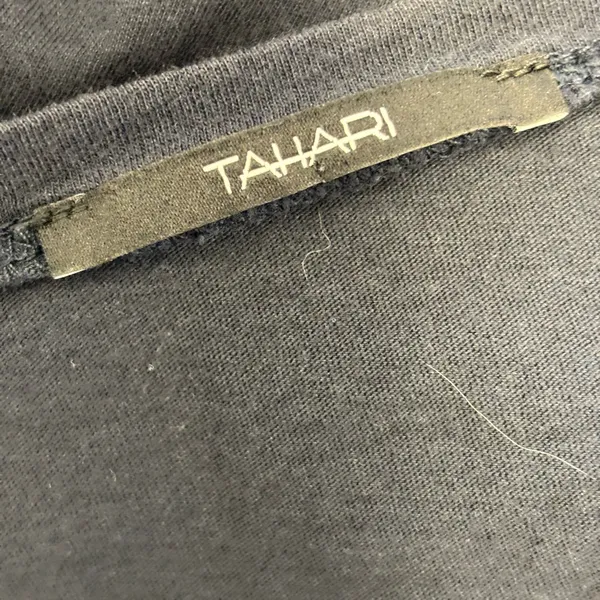 Tahari Dark Blue‎ V-Neck Top with Linear Design - Image 4