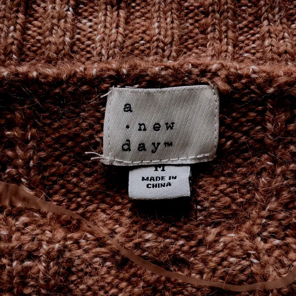 Grandma-Core Sweater A New Day Brown Cable Knit V-Neck Wool Blend Size Medium - Image 7