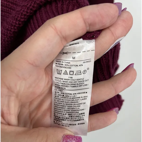 Banana Republic NWT Cable Knit Sweater‎ Berry Wine Purple Long Sleeve M - Image 6