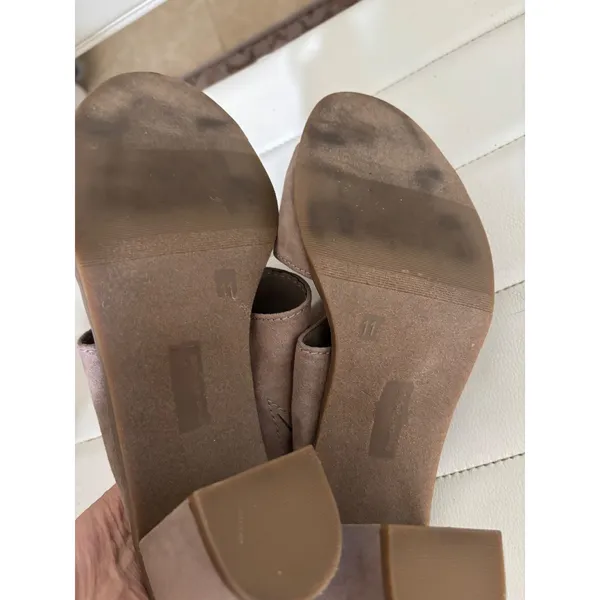 Y Not? Hope‎ Taupe Faux Suede Block Heel Mules Sandals Womens 11M Mauve Open Toe - Image 5