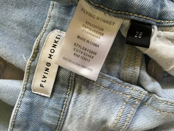 Flying Monkey High Rise Cropped Flare Stretch Jeans. Blue Size 4 - Image 3