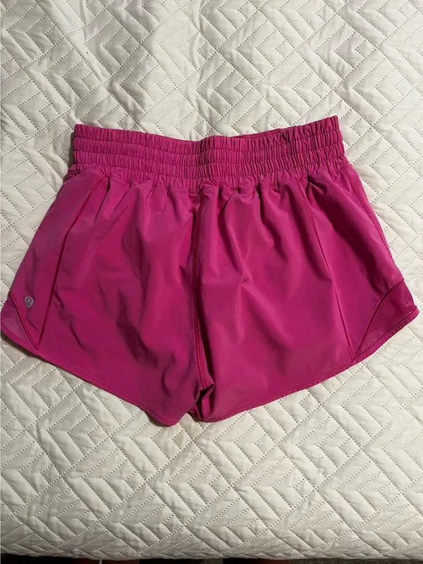 Lululemon Hotty Hot Shorts 2.5" - Image 3
