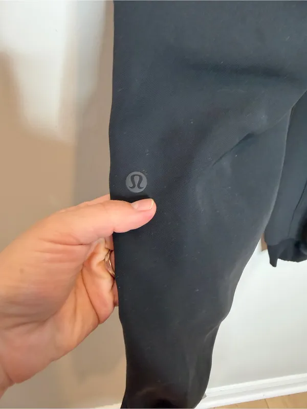 Lululemon On The Fly Jogger Black Size 6 Luxtreme Drawstring Travel Pants Lounge - Image 5