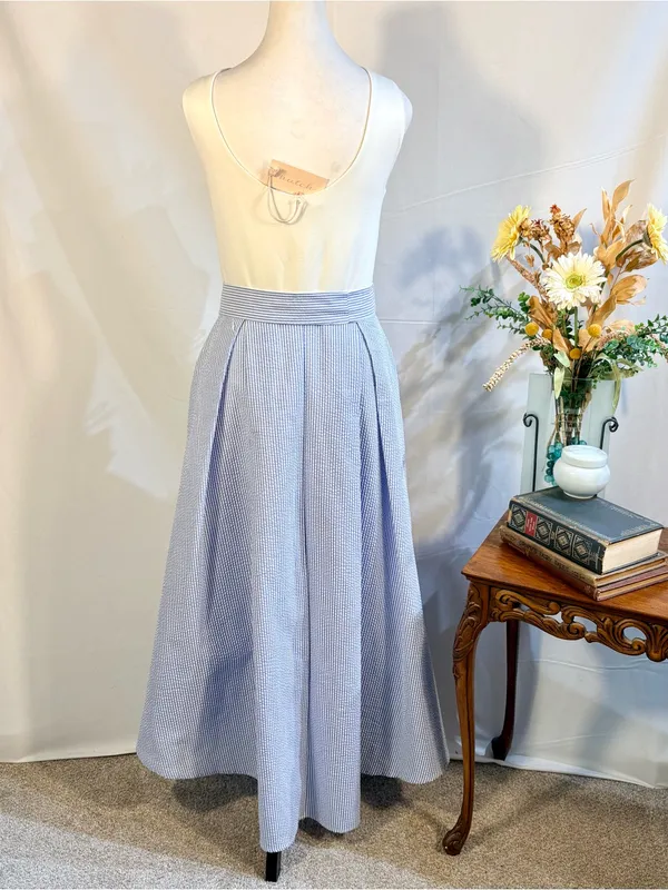 💥NWT Hutch Blue White Seersucker Stretch Knit Tie Waist Midi Dress Sz 4🧡 - Image 5