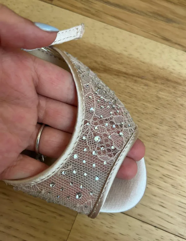 Badgley Mischka Heels - Image 6