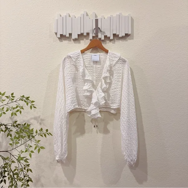 C/meo Collective Distinct Long Sleeve Ruffle Crop Blouse Top Size Small Preowned - Image 2