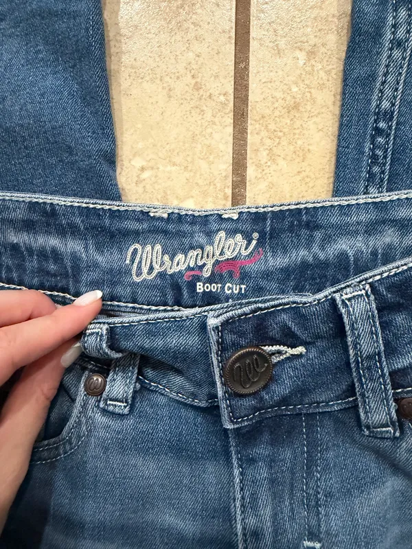 Wrangler boot cut jeans  - Image 5