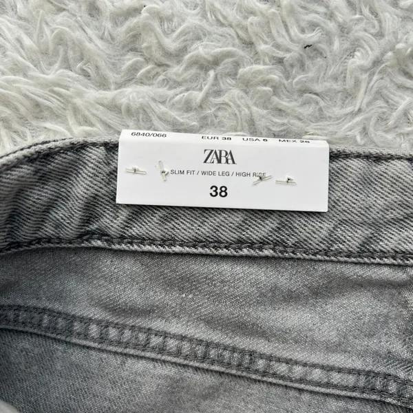 Zara Signature Denim High Rise Wide Leg Jean in Grey US Size 6 - Image 13