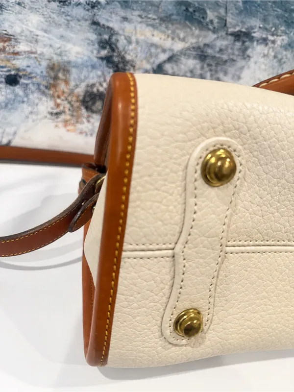 Vintage Dooney Bourke Cream/ British Tan Shoulder Satchel Bag Purse Y2K Leather - Image 8
