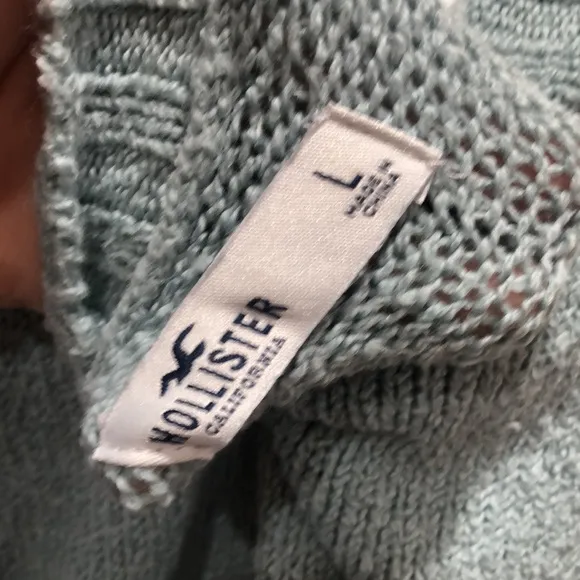 Hollister light blue pullover knit sweater - Image 5