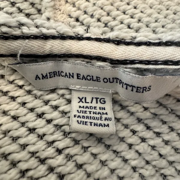 American Eagle Hoodie Women's XL Gray Textured Knit Cropped V Neck Casual - Image 3
