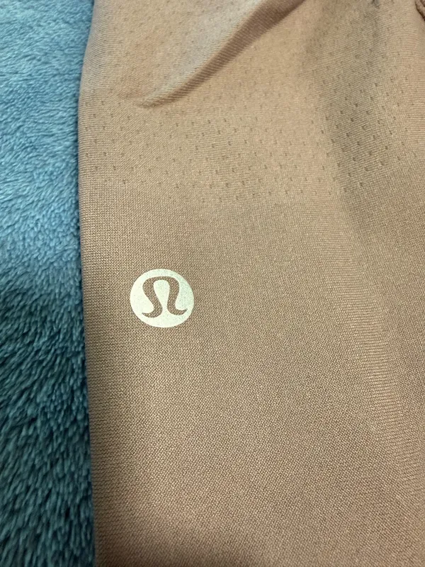 Lululemon leggings  - Image 4