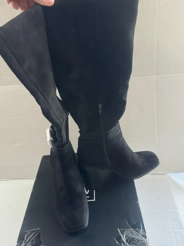 DV Dolce Vita Women's Finnian Black Knee High Block Heel Boots Size 7 Wide calf - Image 9
