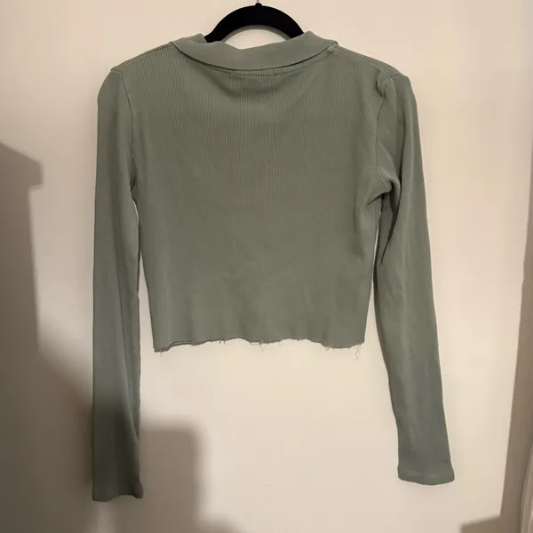 Brandy Melville Sage Green Ribbed Button-Up Top - Image 4