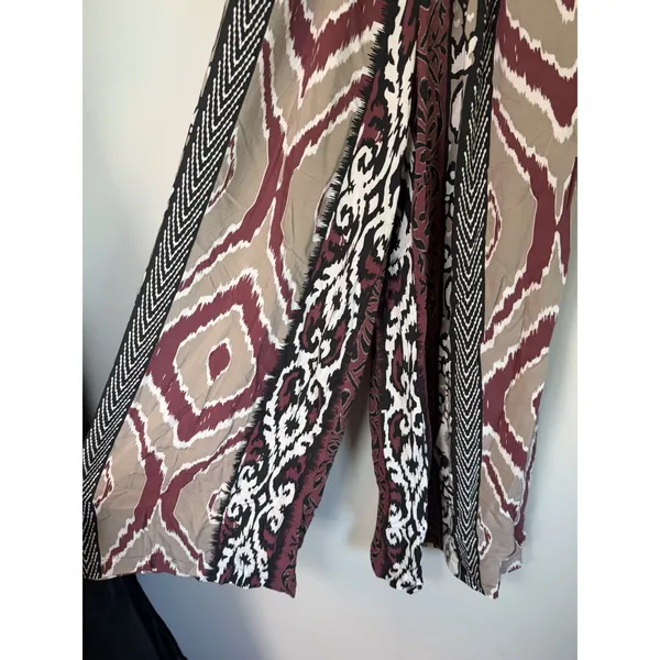 Bali Queen Aztec Smocked Waist Wide Leg Printed Pants One Size NEW - Image 4