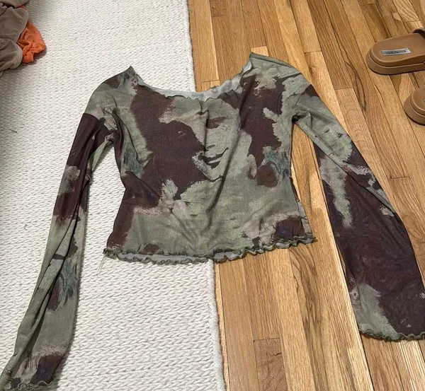 Cider Mesh Long Sleeve Face Top - Image 3