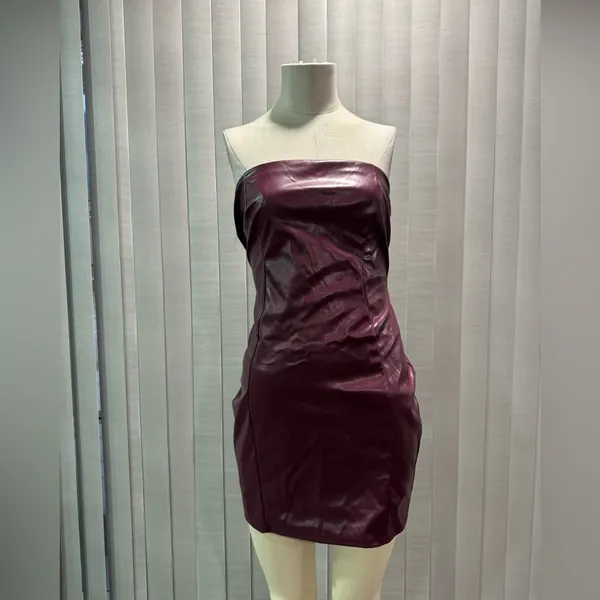 AMTIOUS burgundy leather strap dress 🌷 - Image 6