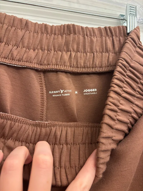 Old Navy Active Joggers High-Rise - Image 4