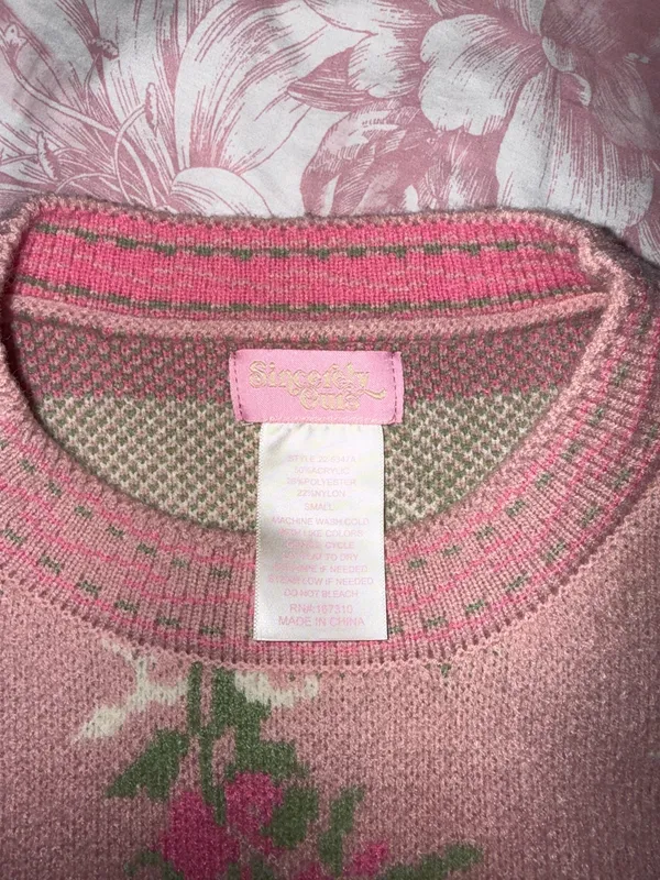 sincerely ours boutique pink floral sweater tank - Image 2