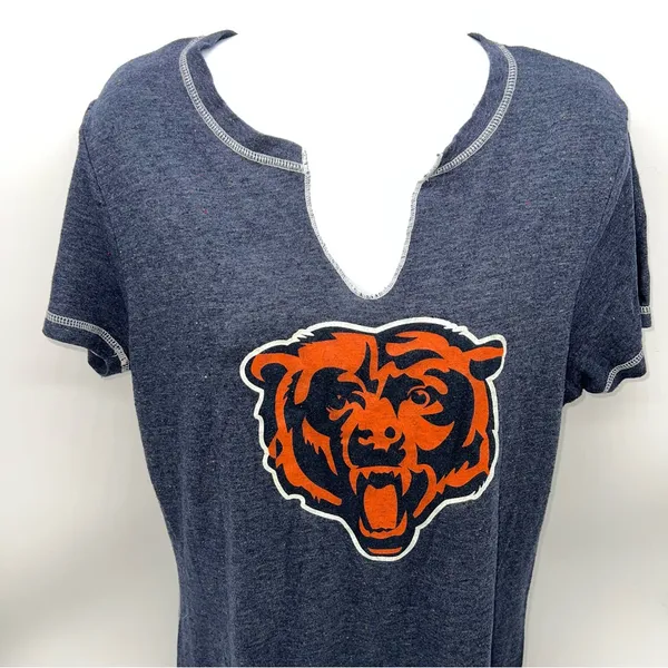 NFL Team Apparel Women's Speckled Chicago Bears Short Sleeve V-Neck T-Shirt-Sz L - Image 2