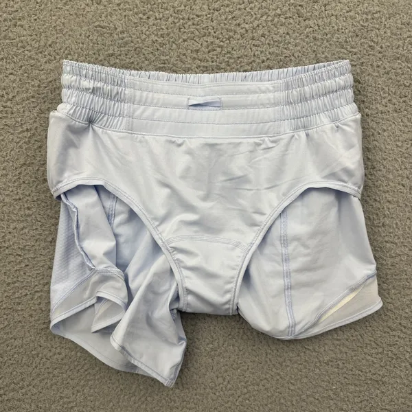Lululemon Hotty Hot Shorts High Rise 4" Blue Linen Athletic Athleisure Women's 4 - Image 3