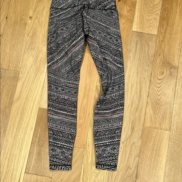 Lululemon Wunder Under High-Rise Tight *Engineered Full-On Luxtreme‎ size 6 - Image 4