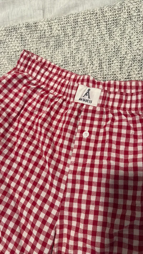 Red checkered shorts - Image 2