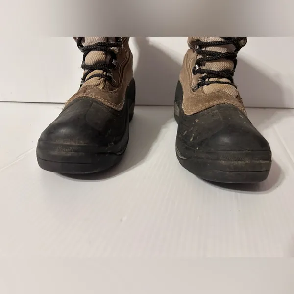 Columbia BL1168-925 water resistant winter snow boots women size 9 - Image 5