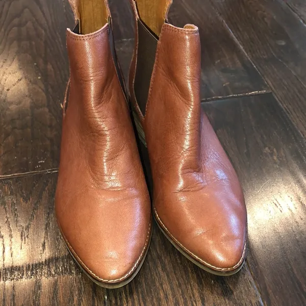 Lucky brand leather ankle booties size 8 1/2 - Image 6