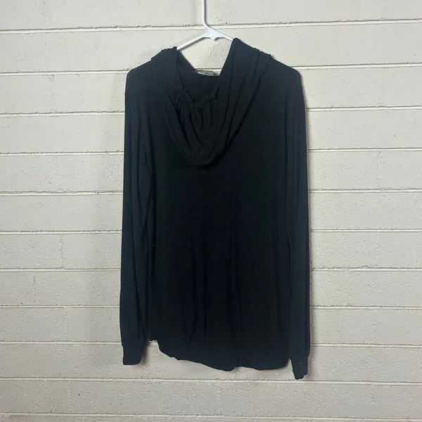 Brandy Melville Black Layla Hoodie Tee one size - Image 3