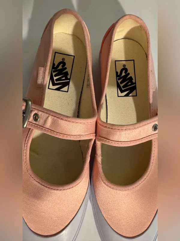 Vans Peach Mary Jane Platform Flats with Buckle size M6.5 W8 NWOB - Image 6