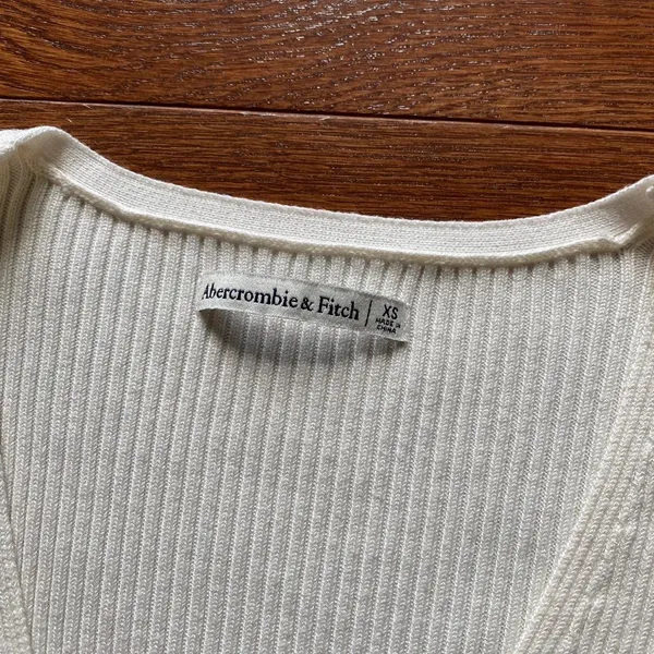Abercrombie Ribbed Sweater V-Neck Long Sleeve Bodysuit Cream XS - Image 4