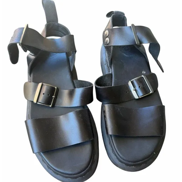 Dr. Martens Gryphon Sandals – Black Leather – US Men’s 7 / Women’s 8 Summer - Image 2
