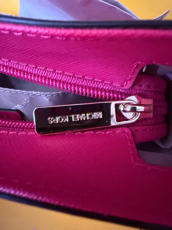 Kate Spade Crossbody Bag - Image 10