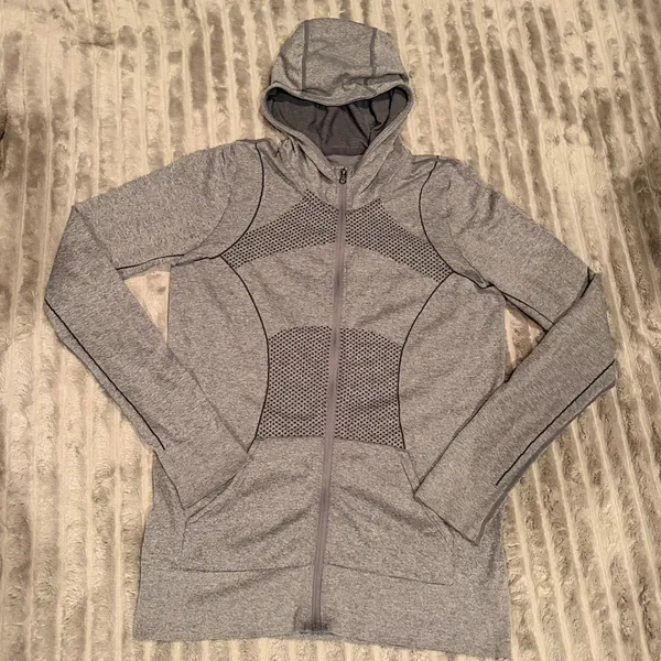 Zella‎ Run Amok Seamless Full Zip Hoodie Heathered Gray Activewear Jacket Size S - Image 2
