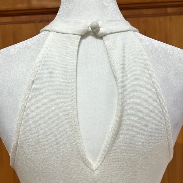 Charlotte Russe White Fitted Scalloped Dress XS - Image 5