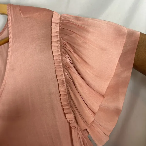 Banana Republic SOFT SATIN FLUTTER-SLEEVE TOP Size XL. - Image 3